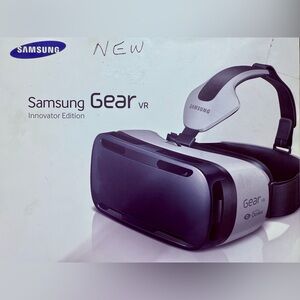 #NWT Samsung Gear VR Innovator Edition - Black and Silver